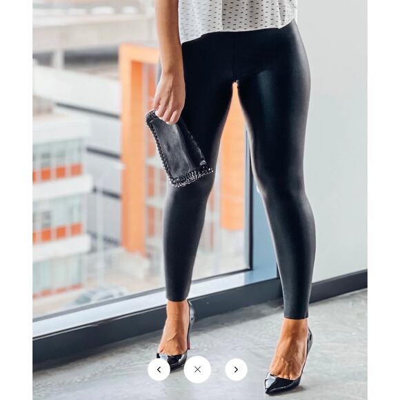 Commando Control Faux Leather Leggings Shape-wear Tummy Control Black 1X - Picture 1 of 6